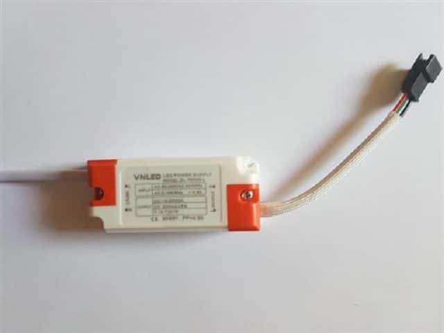 Nguon-led-9w