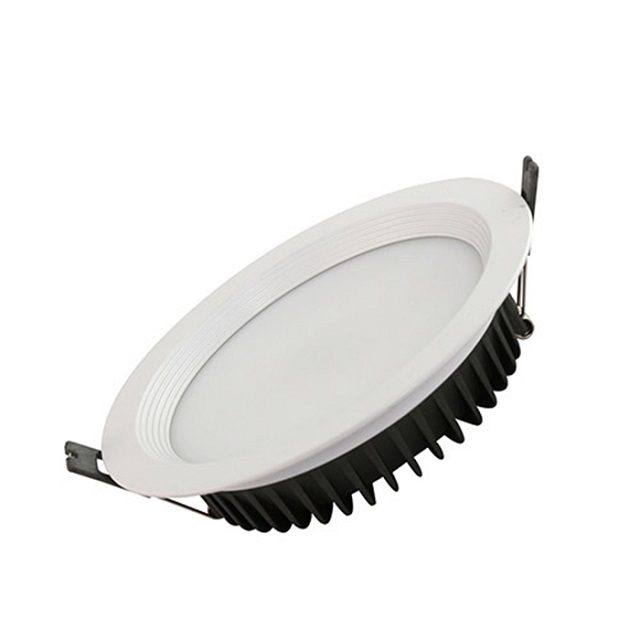 cach-chon-kich-thuoc-den-downlight-am-tran